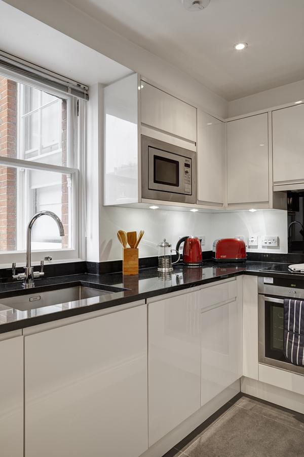 Knightsbridge Apartment London Room photo